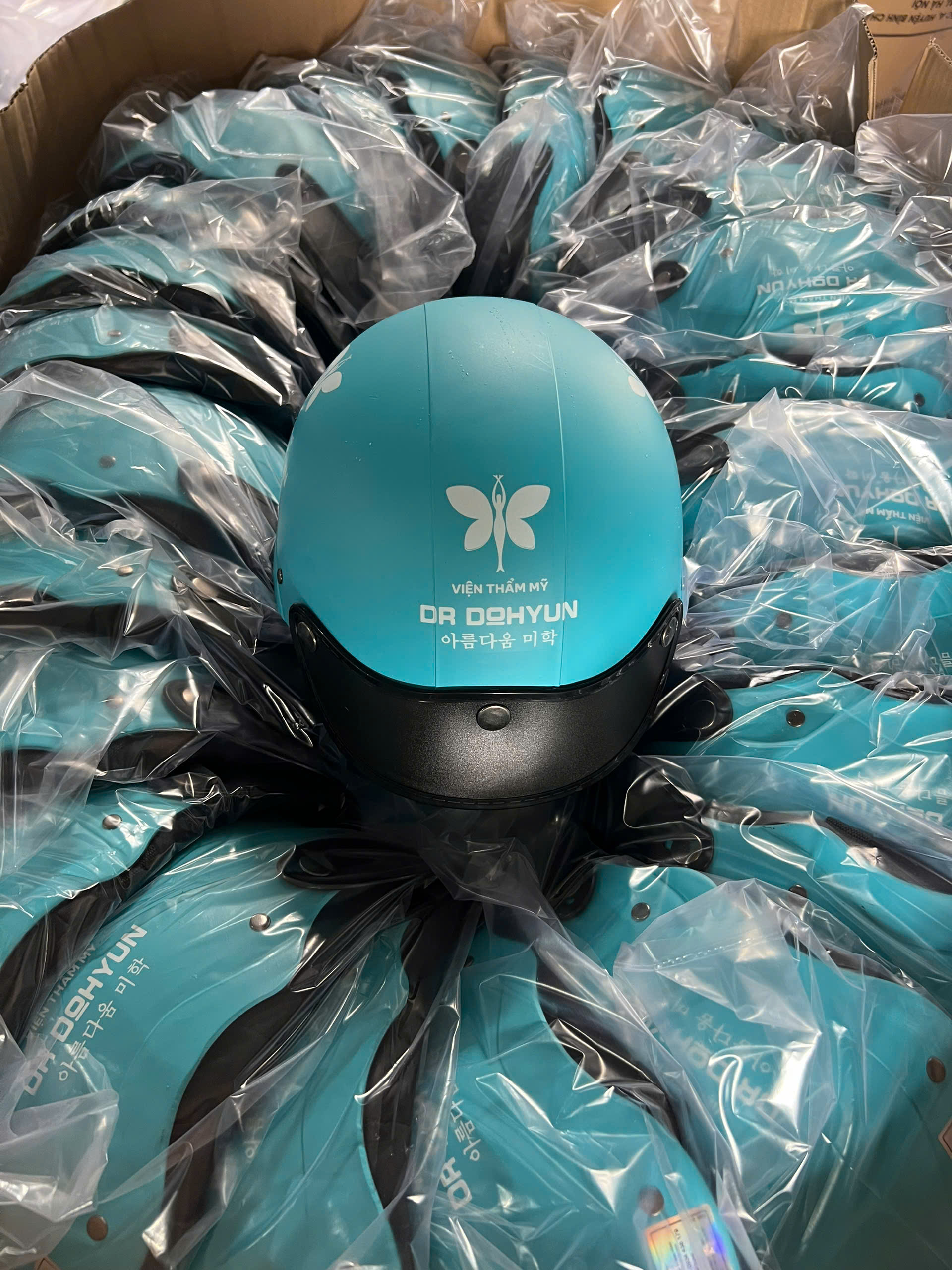 Nón bảo hiểm nửa đầu